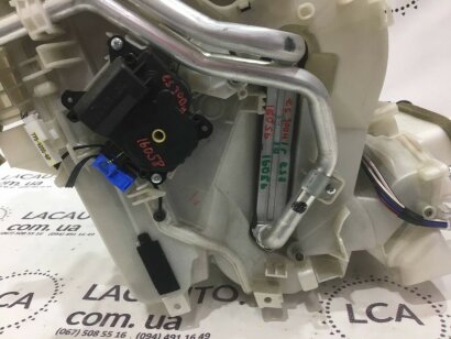 Радиатор отопителя печки Lexus ES300h ES350 13-18 8710733120